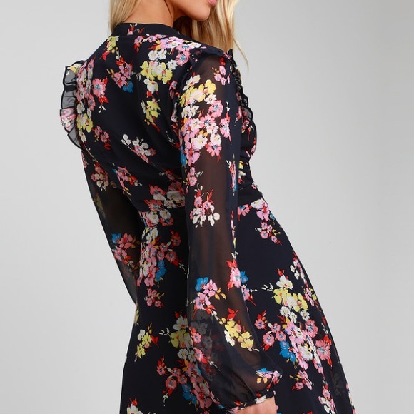 Lulu’s NAVY BLUE FLORAL PRINT SKATER DRES… - Picture 3 of 6